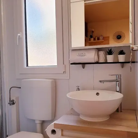 Sandra Homes * Biograd Na Moru